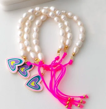Модный браслет из пресноводного жемчуга, цветные браслеты с сердечками из натуральных бусин оптом для вечеринки